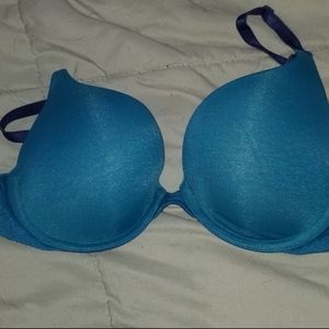 34B T-shirt Bra